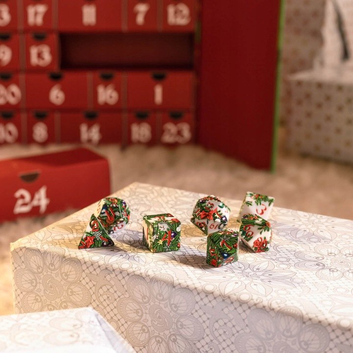Kockový adventný kalendár Q-Workshop RPG 2026, špeciálna edícia