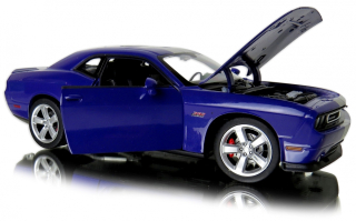 Autíčko pre deti - 2012 Dodge Challenger SRT kovového modelu Welly 1:24