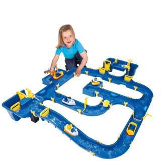 Pieskovisko - Big big Water Harbor Amsterdam Waterplay Lode
