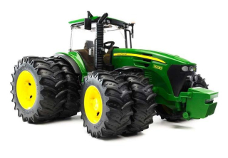 Traktor - Bruder 03052 Traktor John Deere na dvojčatá