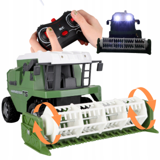 RC auto - Komoda s kozmetikou na make-up a tiene na nechty