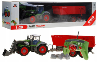Veľký diaľkovo ovládaný traktor s pilotným prívesom