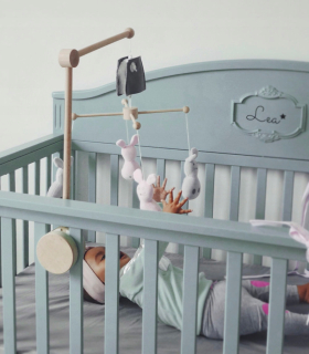 Kolotoč nad postielku - Drevený kolotoč pre baby