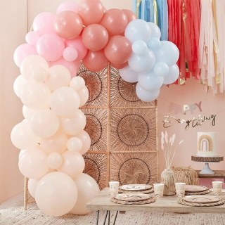 Párty Girlandy - Gingey Ray Garland Balloon Set