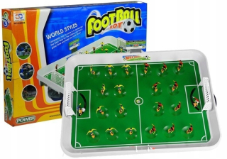 Hra stolný futbal na jarné futbalové ihriská Big