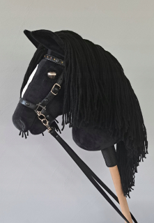 Hobby Horse KARY + lampáš, ČIERNA, ČIERNA A4