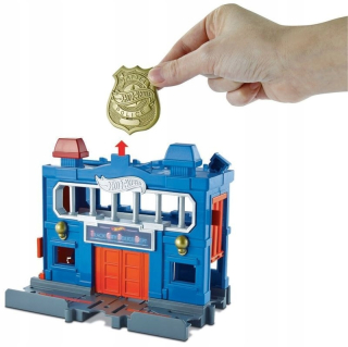 Hot Wheels Police Post Policajný odznak Tor
