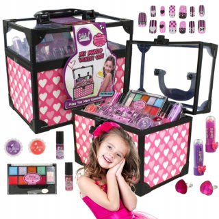 Vyčistenie kozmetiky pre make -up a nechty domáce kúpele kúpele malá princezná