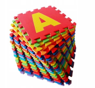 Penová podložka Puzzle písmená Veľké 26 kusy! Hit !!