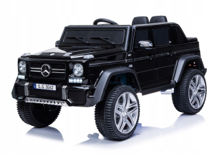 Mercedes auto Biela, Čierna