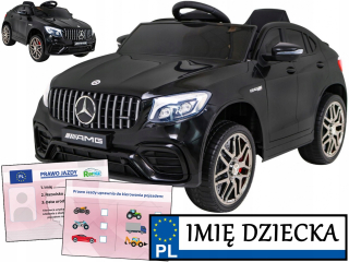 Čierne auto Mercedes