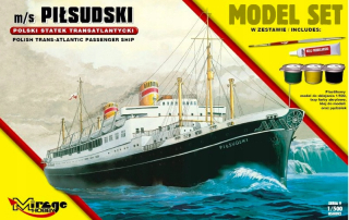 MODEL VIAZACÍCH LODÍ Poľsko Transatlantický