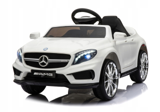 Biele auto Mercedes