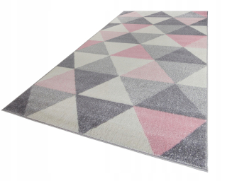 Koberec do detskej izby - Moderné koberce pre deti 180x270 mäkké trojuholníky