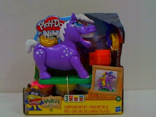 PLD Cake Farm Pony Naybelle E6726 / 4