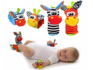 4x PONOŽKY + RÚČKY SOZZY RATTLE