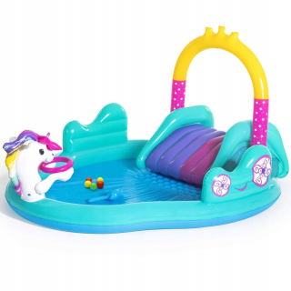 Square Unicorn 274 x 198 x 137 cm besty 5