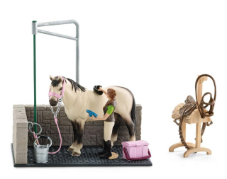 SCHLEICH 42104 Umývanie koní. Exclusive kôň