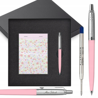 Parker 2123469 modré výsuvné guľôčkové pero + viacfarebný zápisník Oxford A6