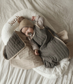 Teddy – personalizované hniezdo pre bábätko, kožušinový kokon