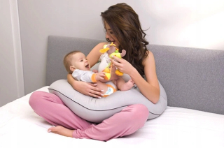Supermami multifunkčný vankúš silikónová guľa (vlákno)