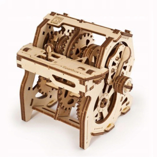 Ugears PREVODOVKA kmeňové laboratórium puzzle 3d model