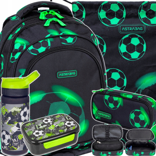 AstraBag viackomorový školský batoh čierny, Odtiene zelenej, Viacfarebný 27 l + 4 ďalšie produkty
