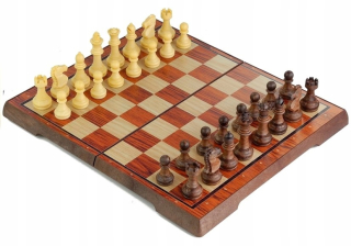Magnetické šach skladacie