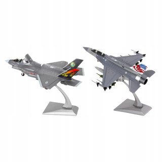 F-35B lov lietadiel v mierke 1:72