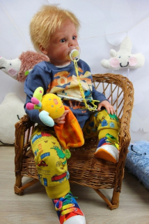 Bábika novorodenec - Reborn 61cm Eryk - skutočné ľudské vlasy od RSB