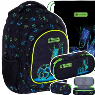 Školský batoh Astra viackomorový, čierny, viacfarebný, 20 l + 2 ďalšie produkty