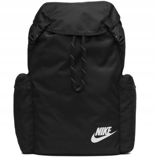 Jednokomorový školský batoh Nike, čierny, 22 rokov